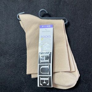 Hue socks. Tan